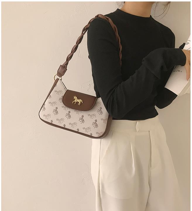 럭셔리 여성 프린트 숄더백 핸드백 바게트백 가방 디자인 지퍼 여자 백 메신저 메신져 마그네틱 자석 버클